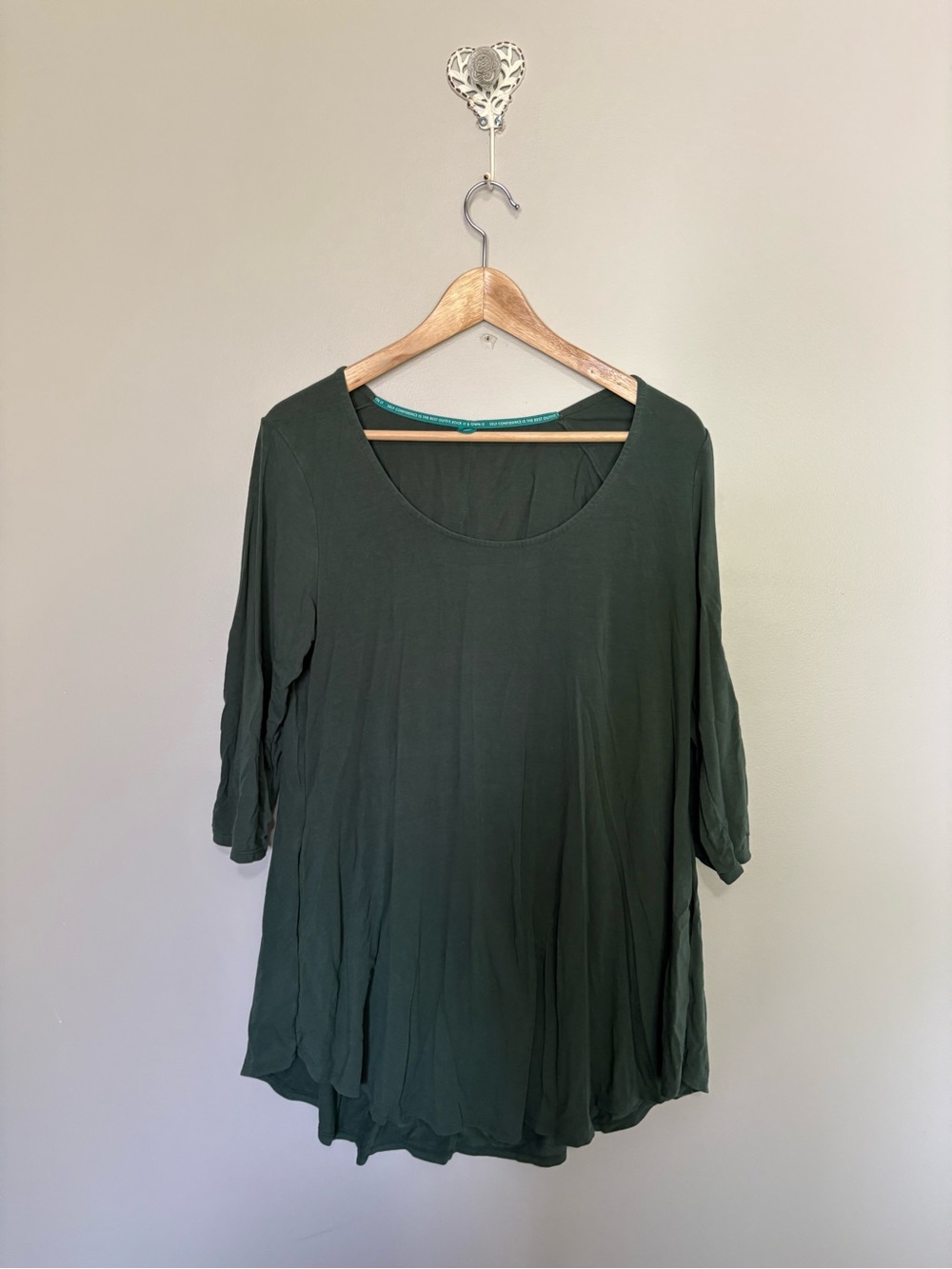 Sweetlegs Scoop Neck Flowy Top